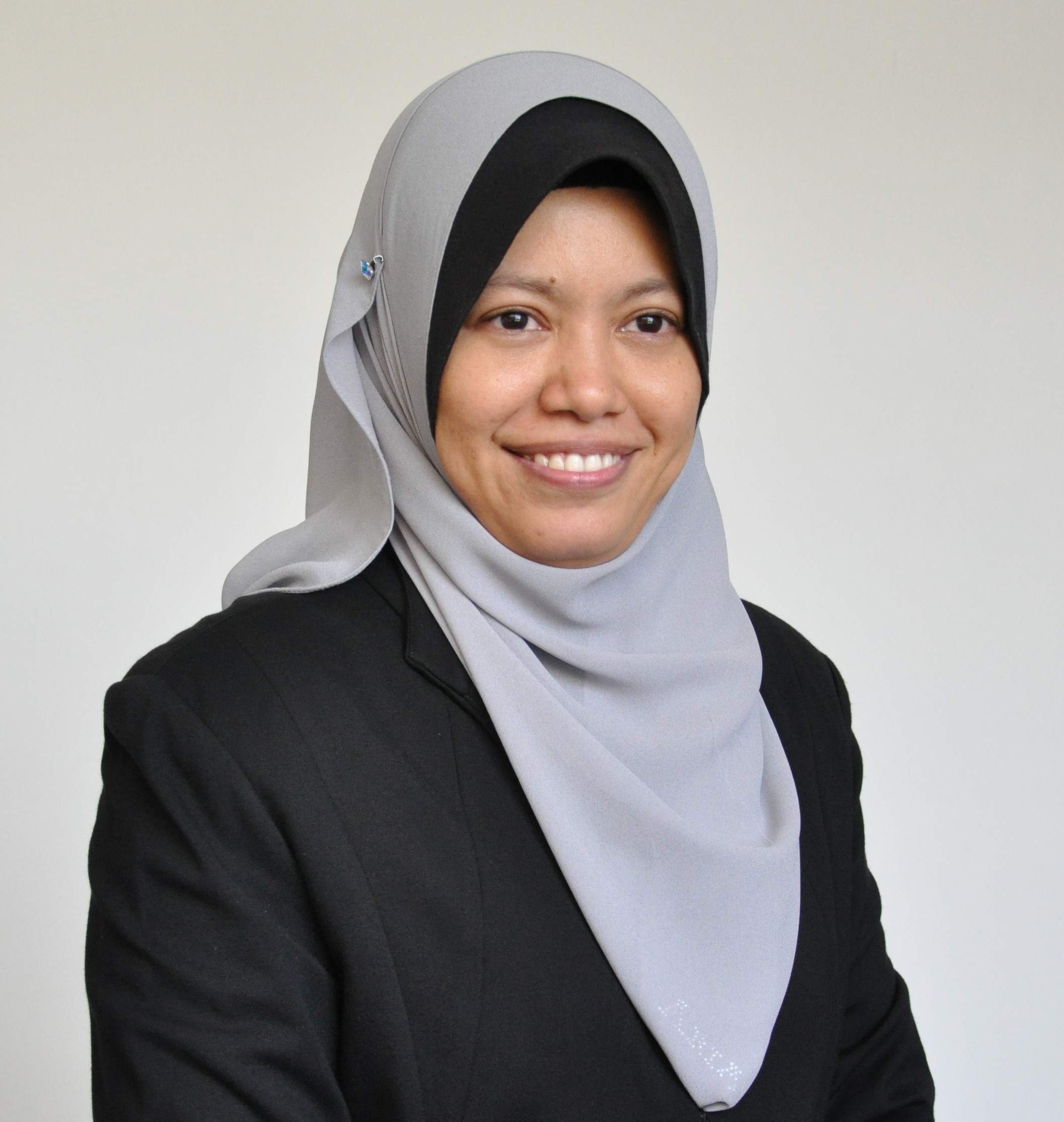Dr. Norhaniza Amil
