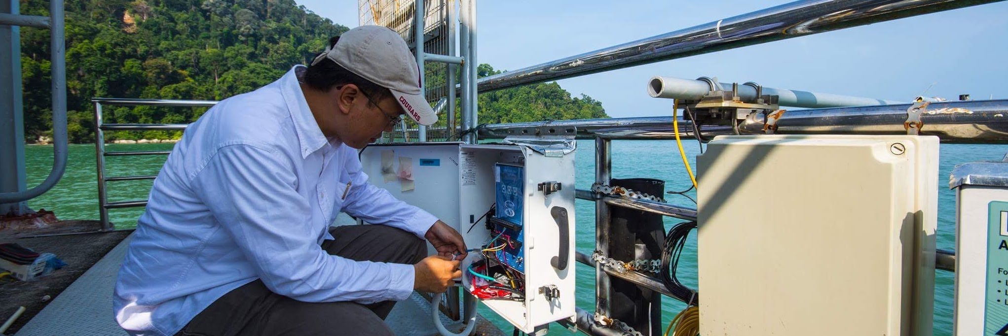 Dr. Yusri conducting air-ocean flux research at Centre for Marine and Coastal Studies, USM.